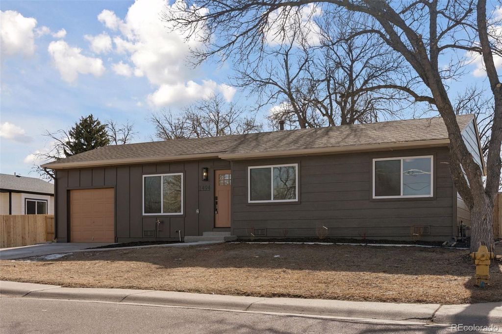 Photo of 1494 W Lake Avenue, Littleton, CO 80120 (MLS # 5925466)