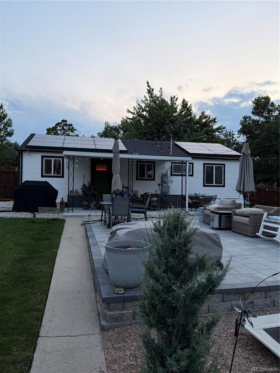 Photo of 1270 S Hudson Street, Denver, CO 80246 (MLS # 6711371)