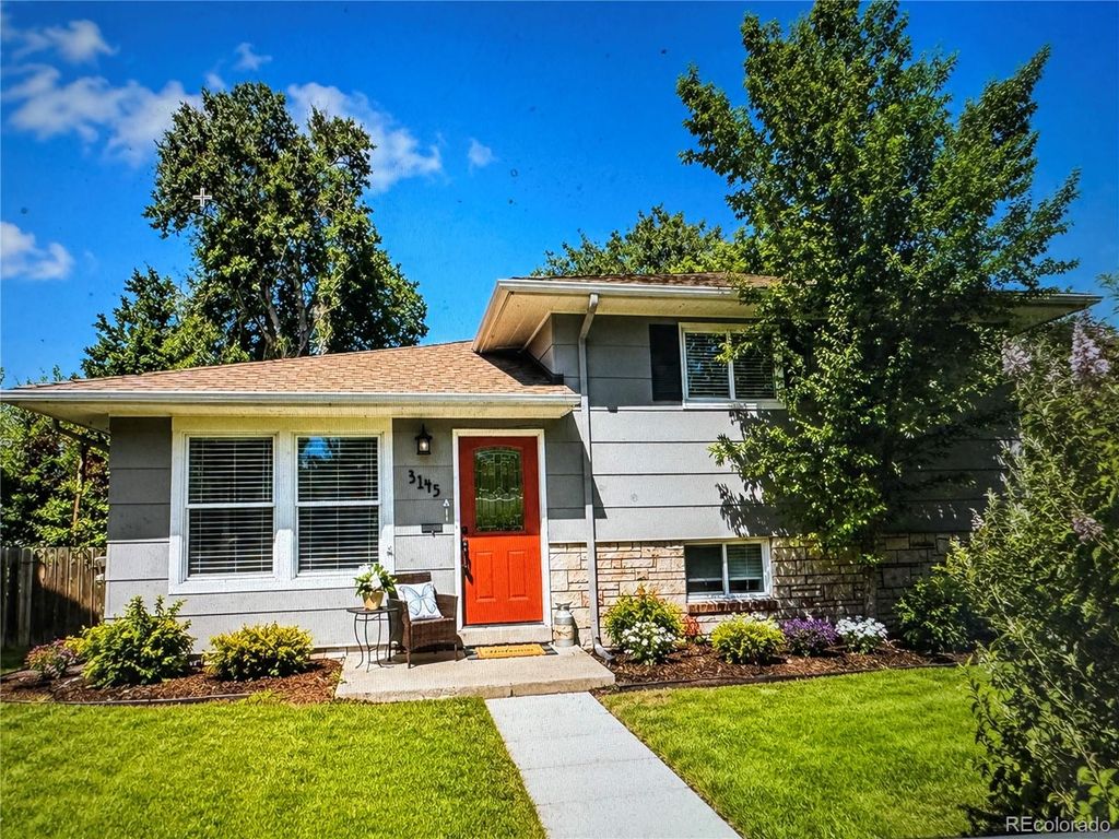 Photo of 3145 S Fox Street, Englewood, CO 80110 (MLS # 2296738)