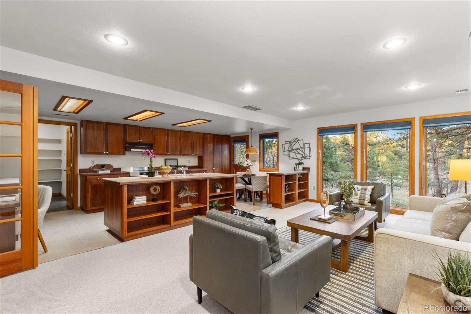 6110 N Beckwourth Court