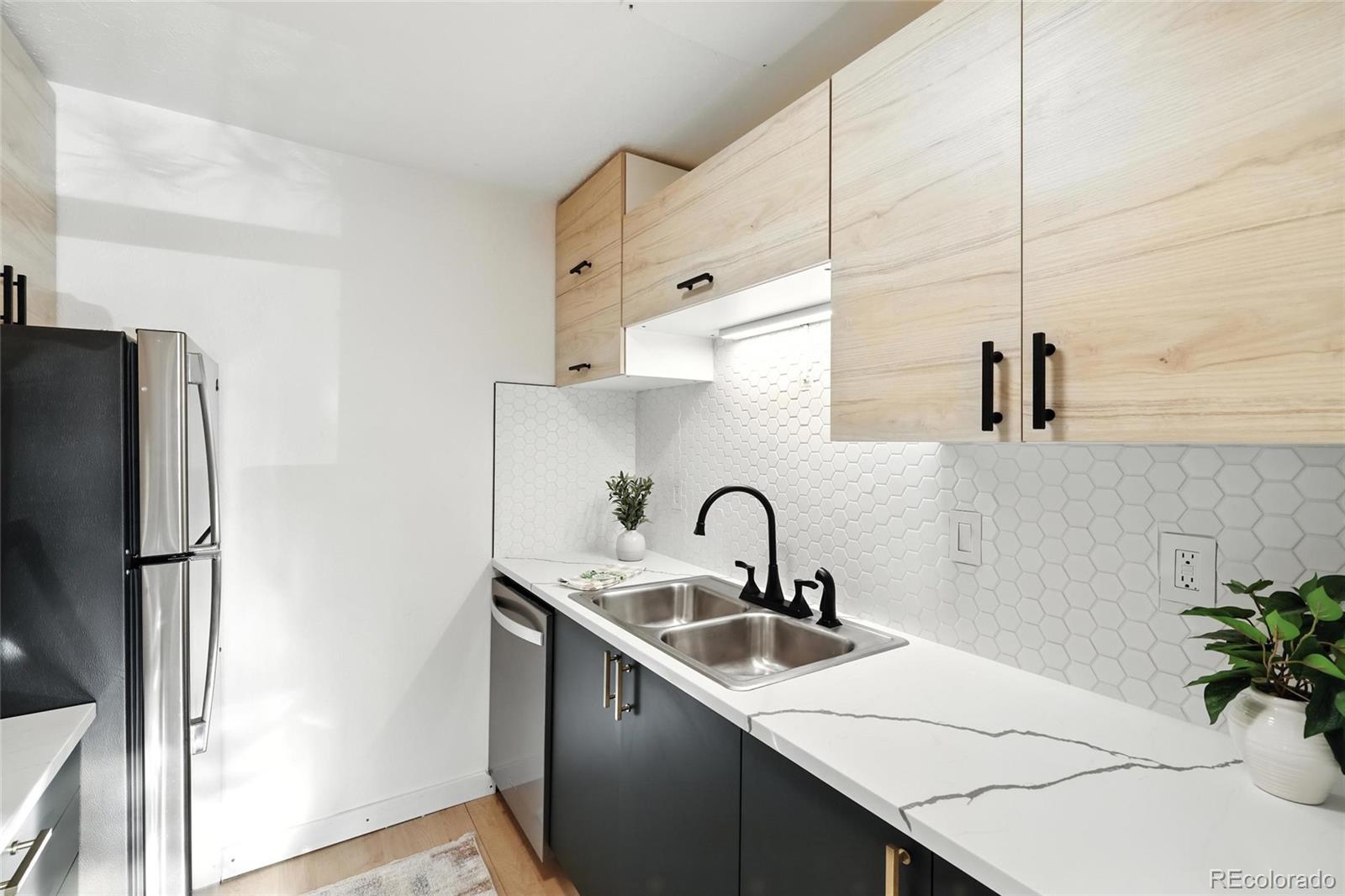 8060 Niwot Road 34