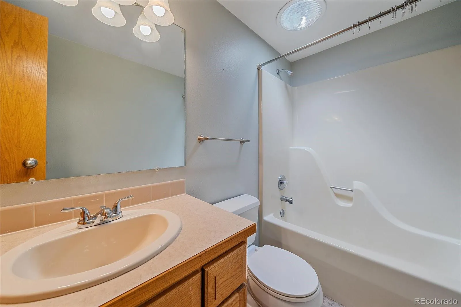 Brighton, Colorado 80603, United States, 4 Bedrooms Bedrooms, ,3 BathroomsBathrooms,Residential,Active,135723