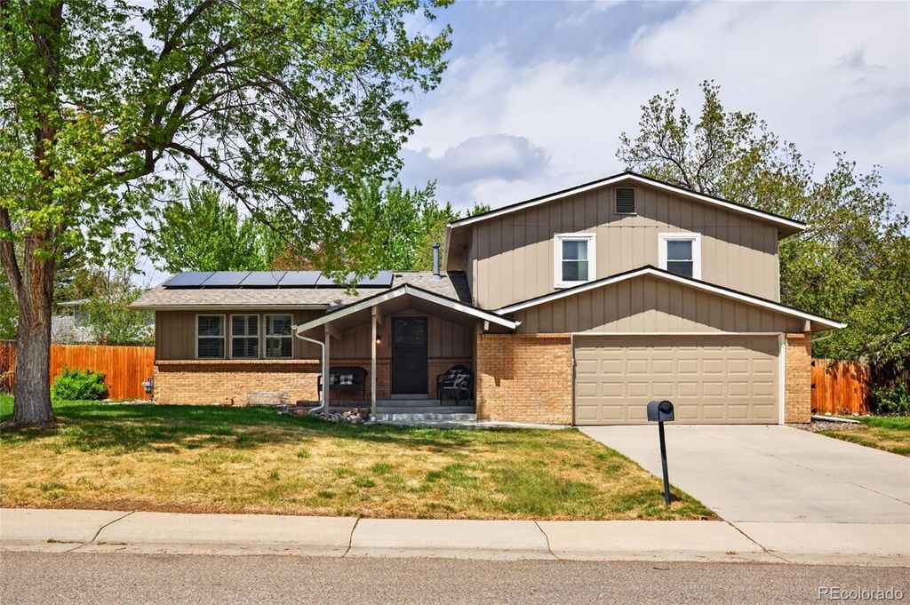Photo of 5389 W Hinsdale Avenue, Littleton, CO 80128 (MLS # 3276245)