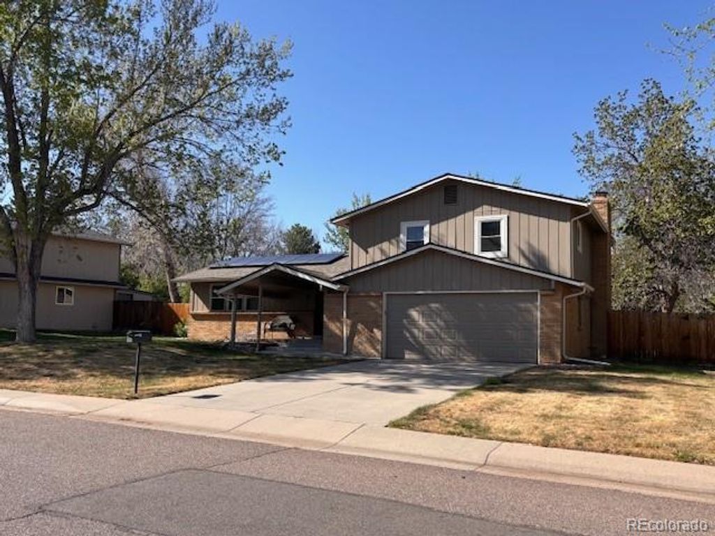 Photo of 5389 W Hinsdale Avenue, Littleton, CO 80128 (MLS # 3276245)