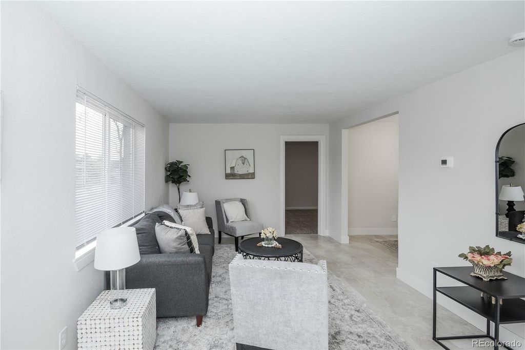 Photo of 1490 Oak Place, Thornton, CO 80229 (MLS # 9892624)
