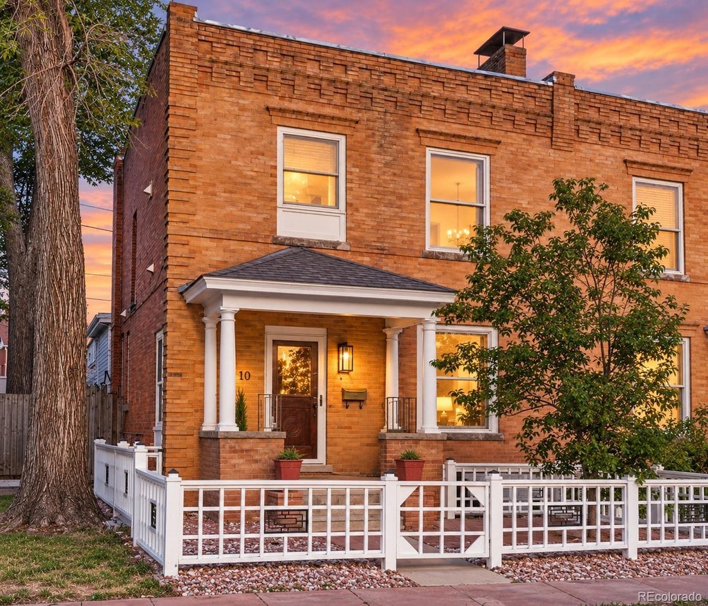 Photo of 10 S Lincoln Street, Denver, CO 80209 (MLS # 8153277)