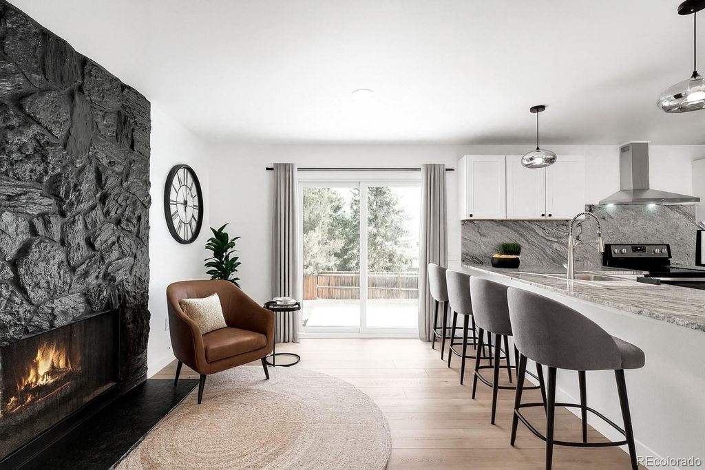 Photo of 558 S Field Court, Lakewood, CO 80226 (MLS # 8516376)
