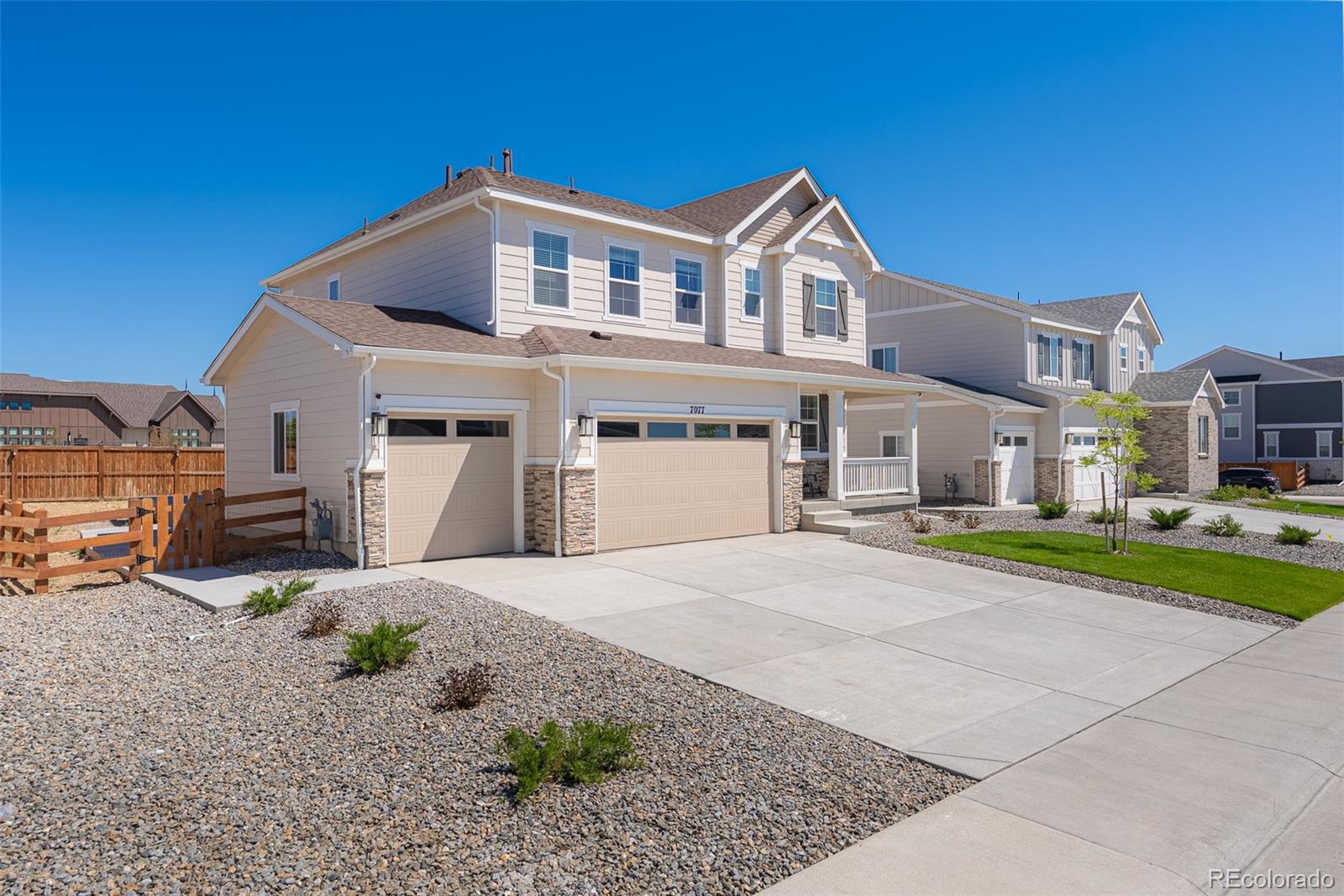 7077 E 126th Place