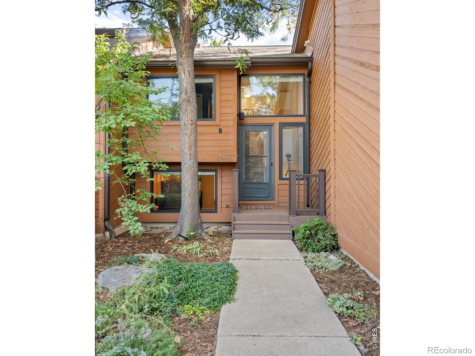 2693 Juniper Avenue