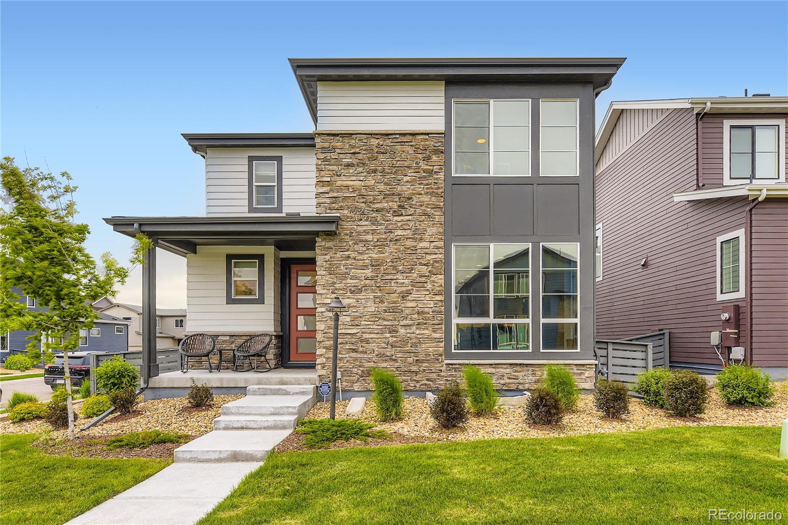6211 Stable View Street
