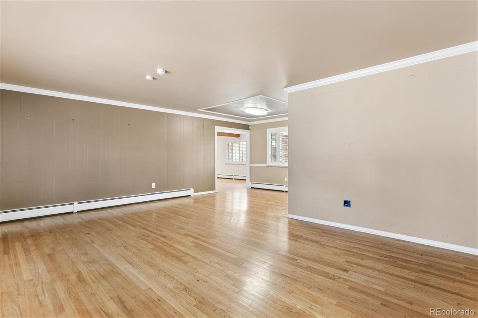 3851 S Hillcrest Drive