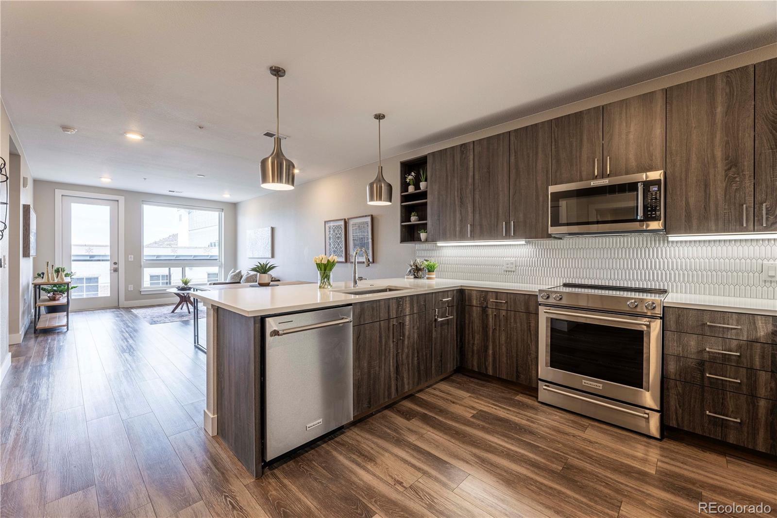 20 Wilcox Street 318