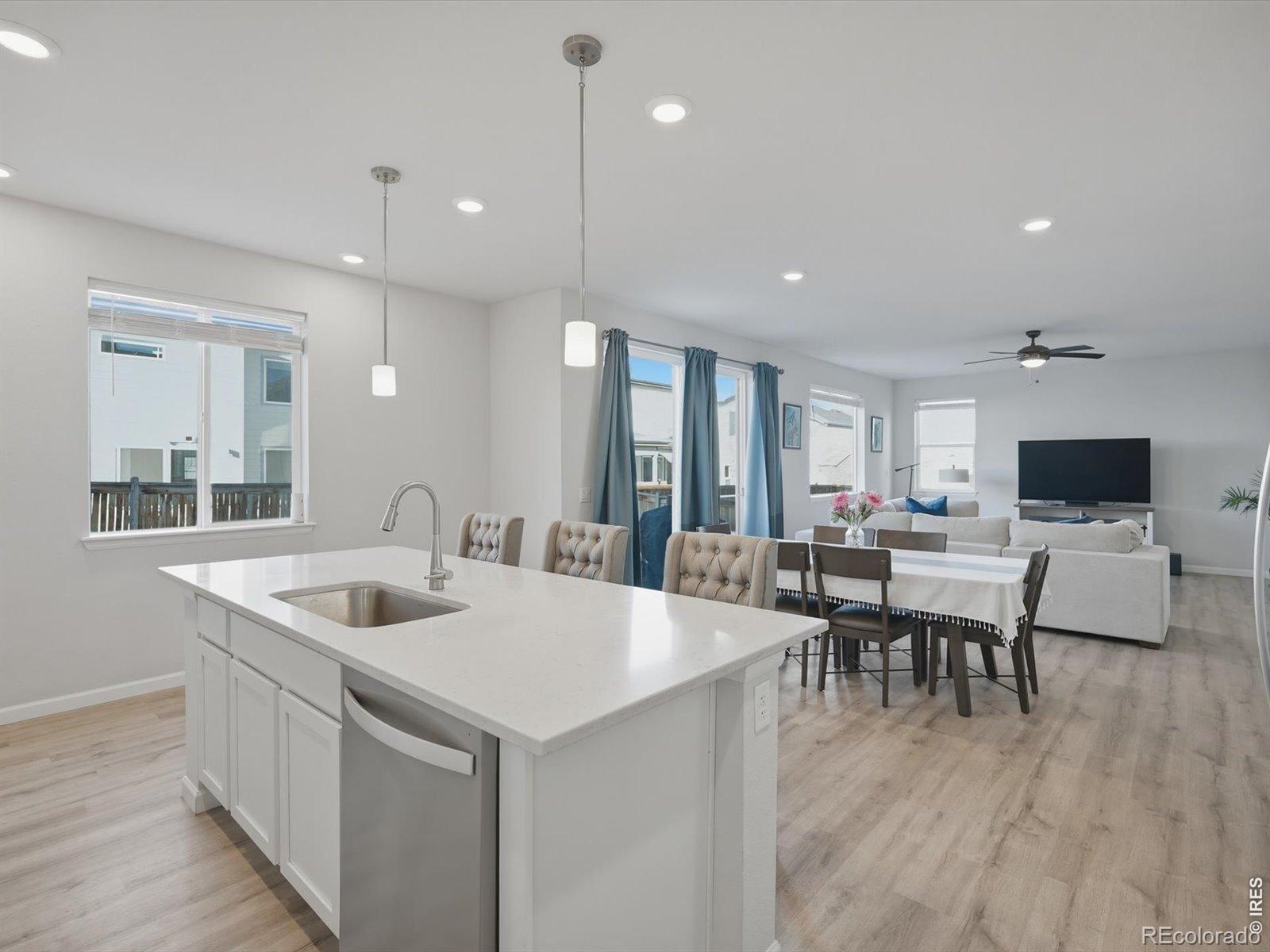 1333 Loraine Circle S