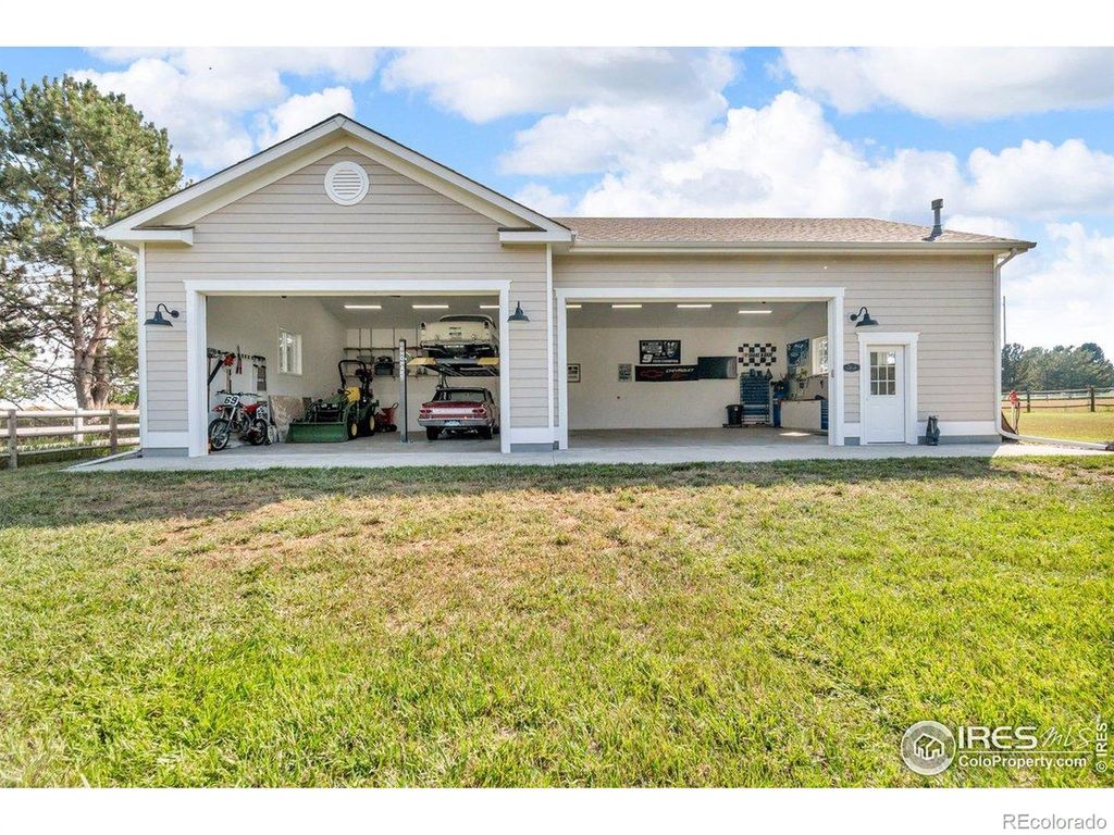 Photo of 7507 Blue Water Court, Fort Collins, CO 80525 (MLS # IR1040346)