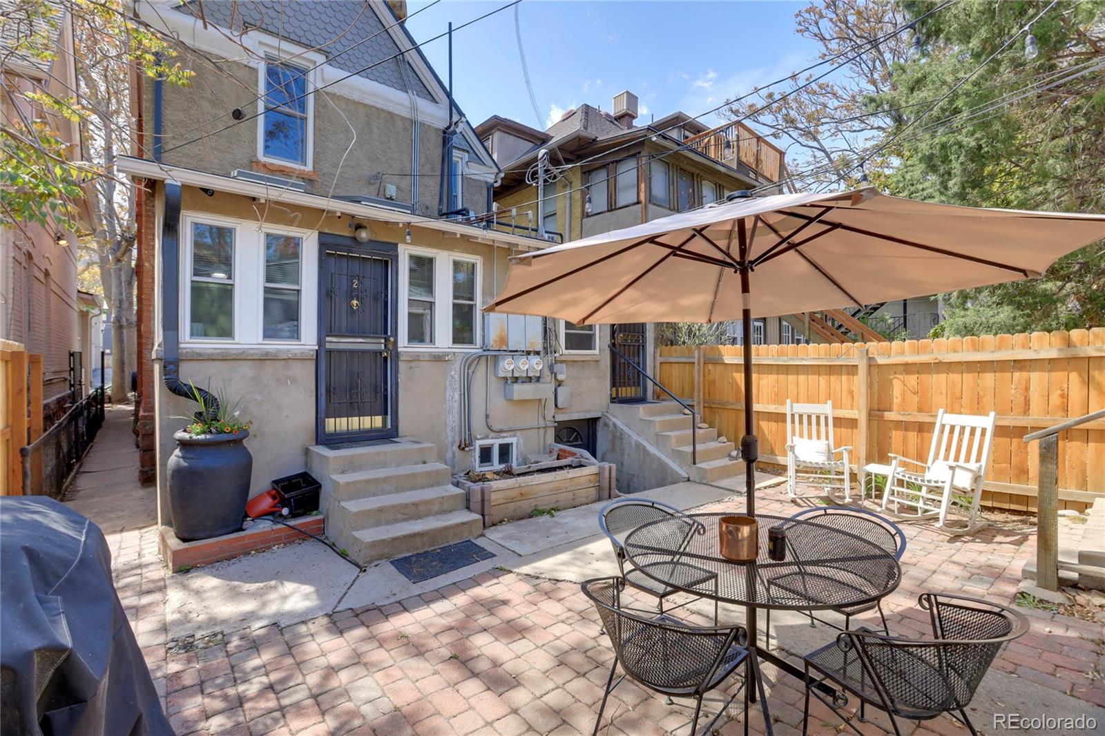 1136 N Washington Street