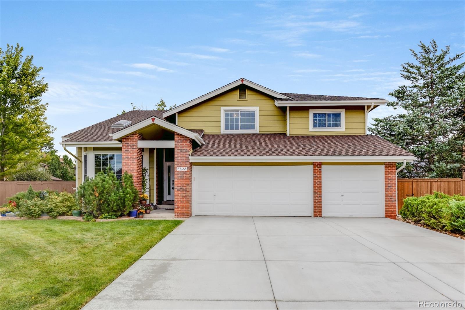 8822 Eagles Nest Lane
