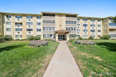 660 S Alton Way 3B Denver CO 80247