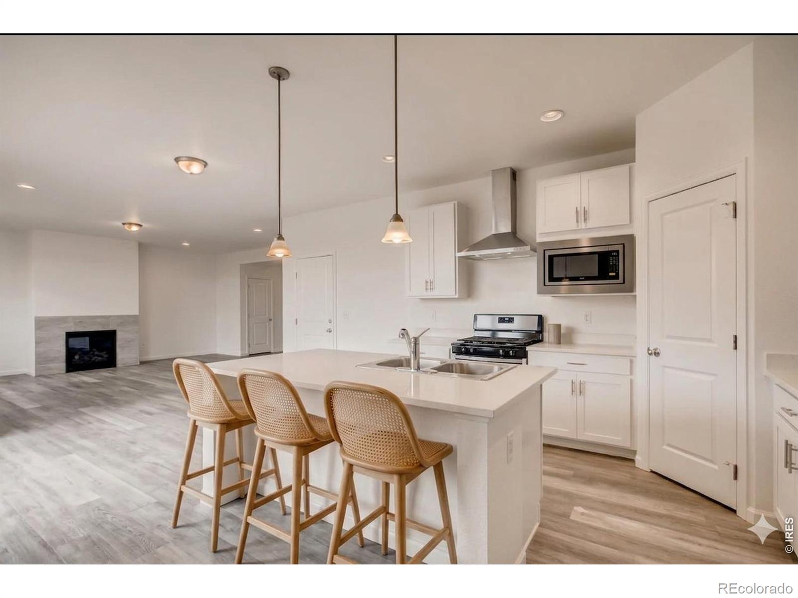 1814 Carnoustie Drive