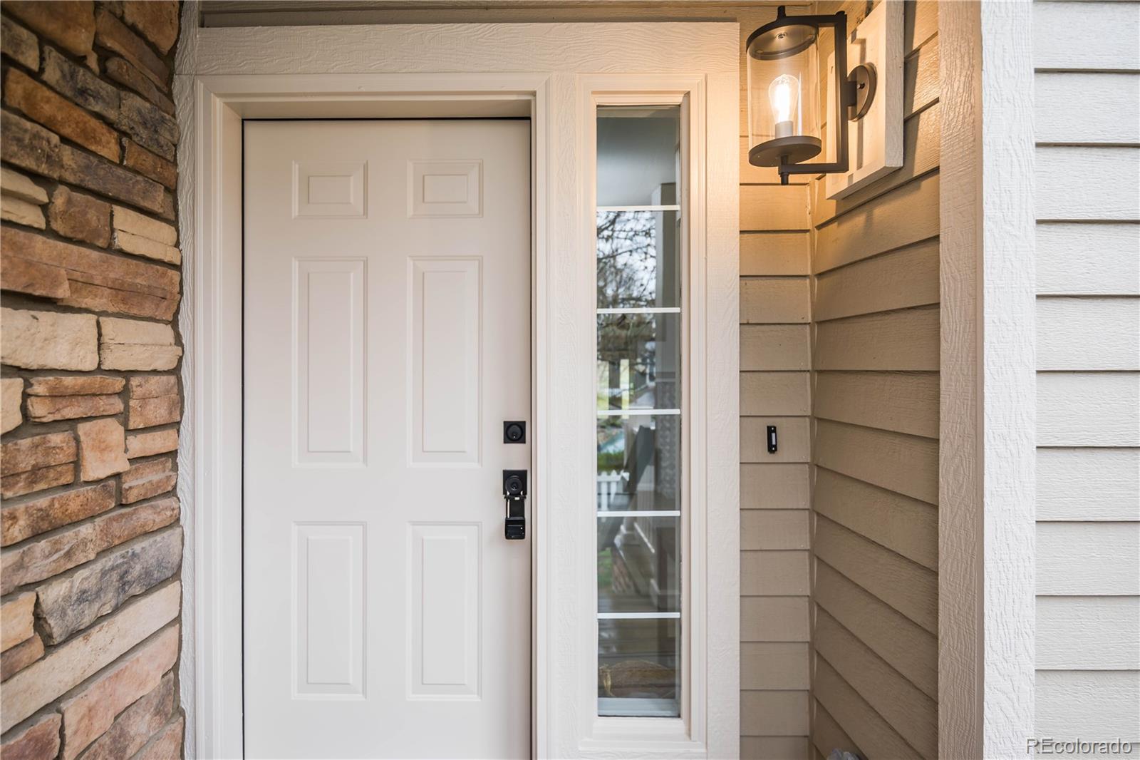 329 Lodgewood Lane