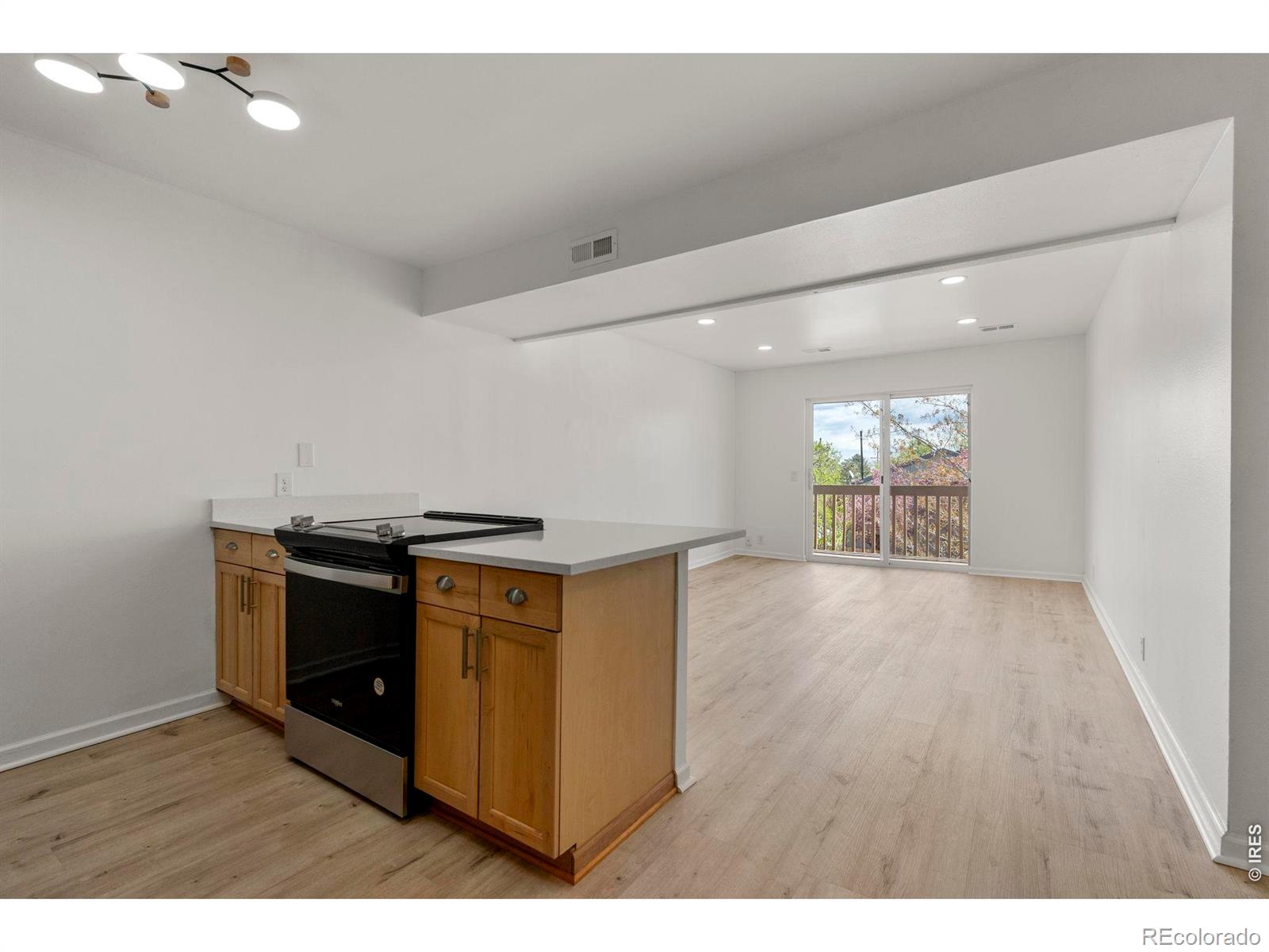 1611 Garfield Avenue 20