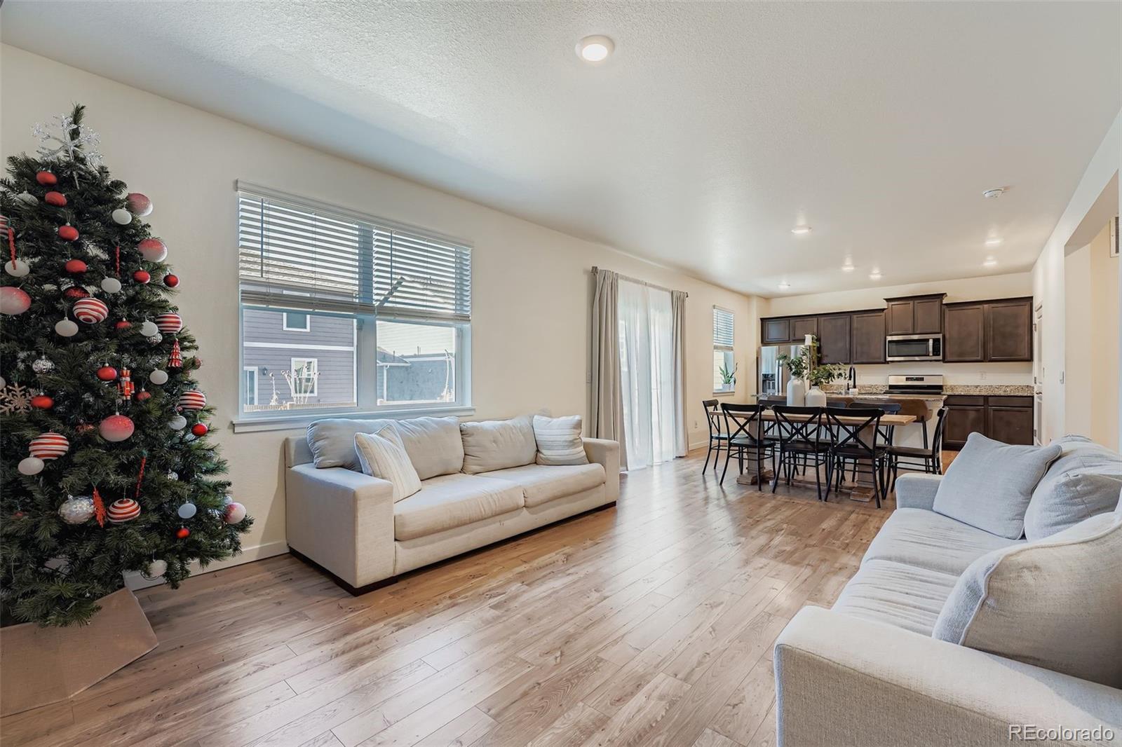 195 Yellowtail Street