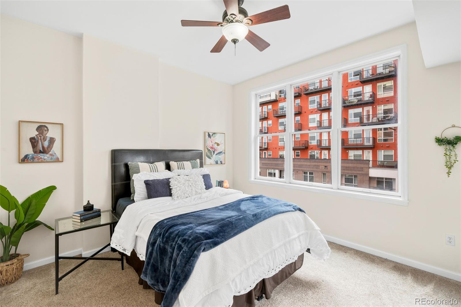 1950 N Logan Street 513