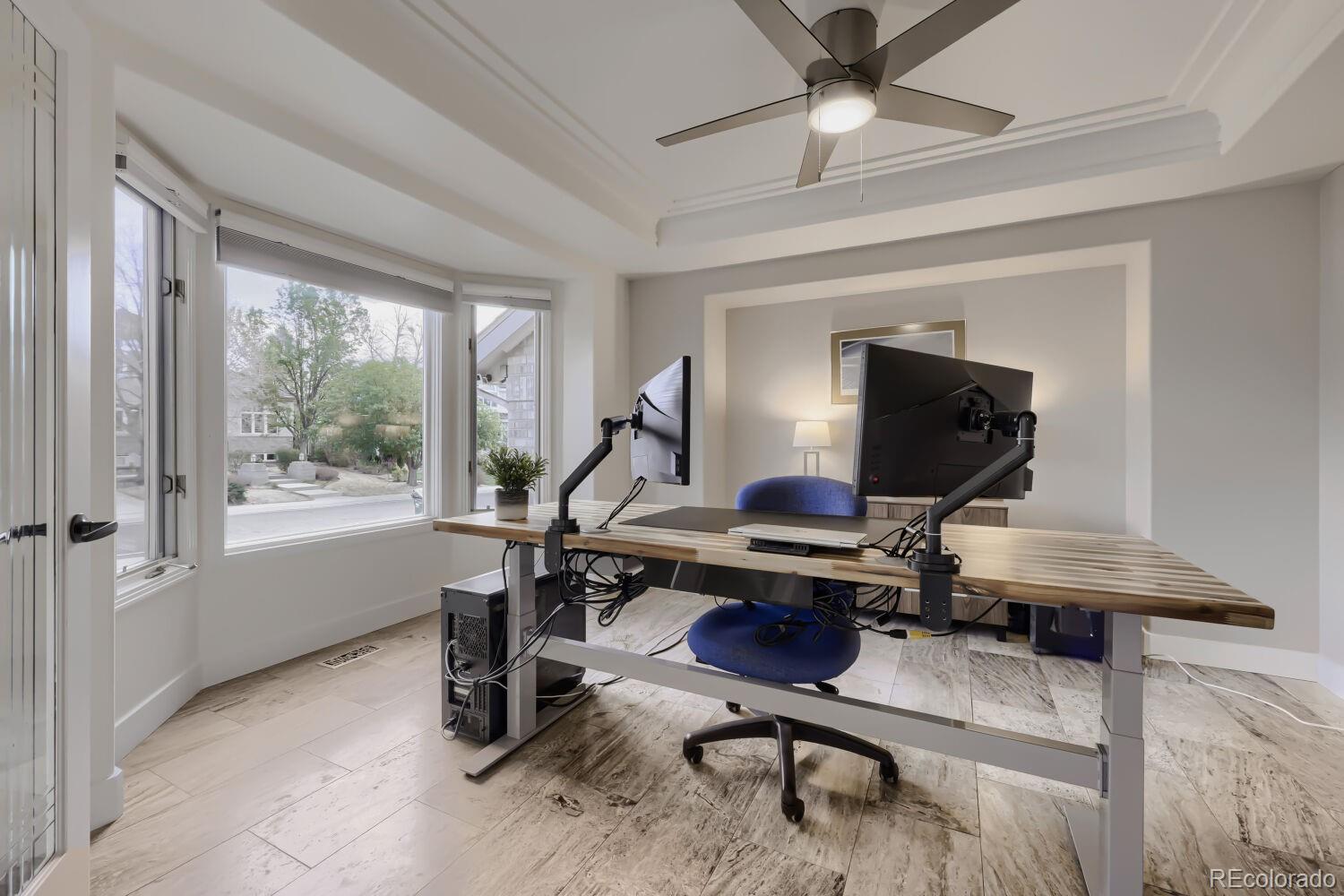 10027 Raleigh Street