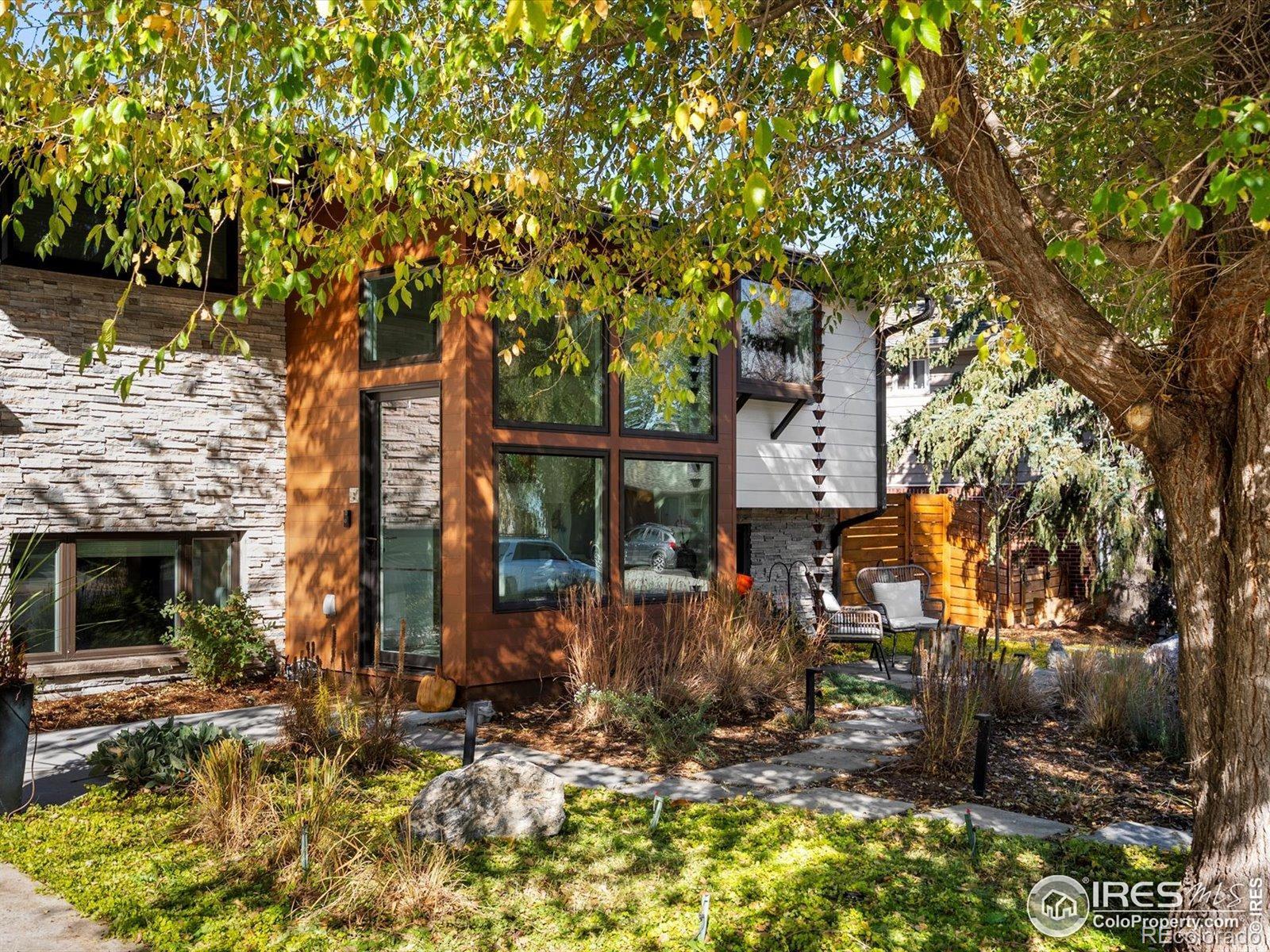 4445 Grinnell Avenue