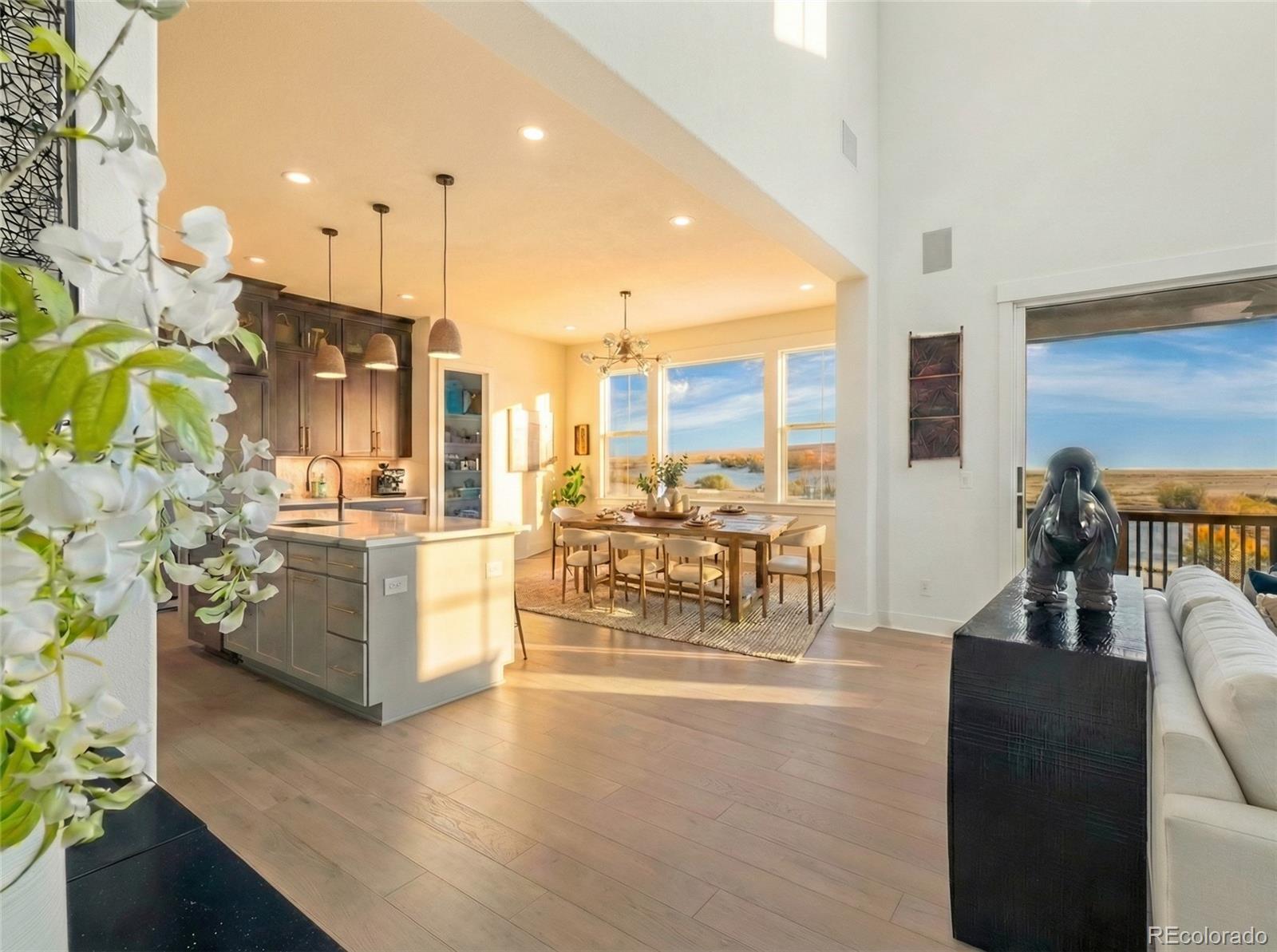 6638 S White Crow Court