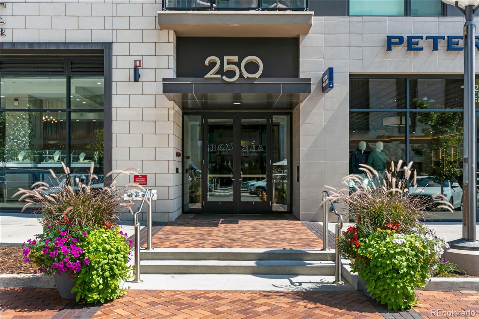 250 Columbine Street 409