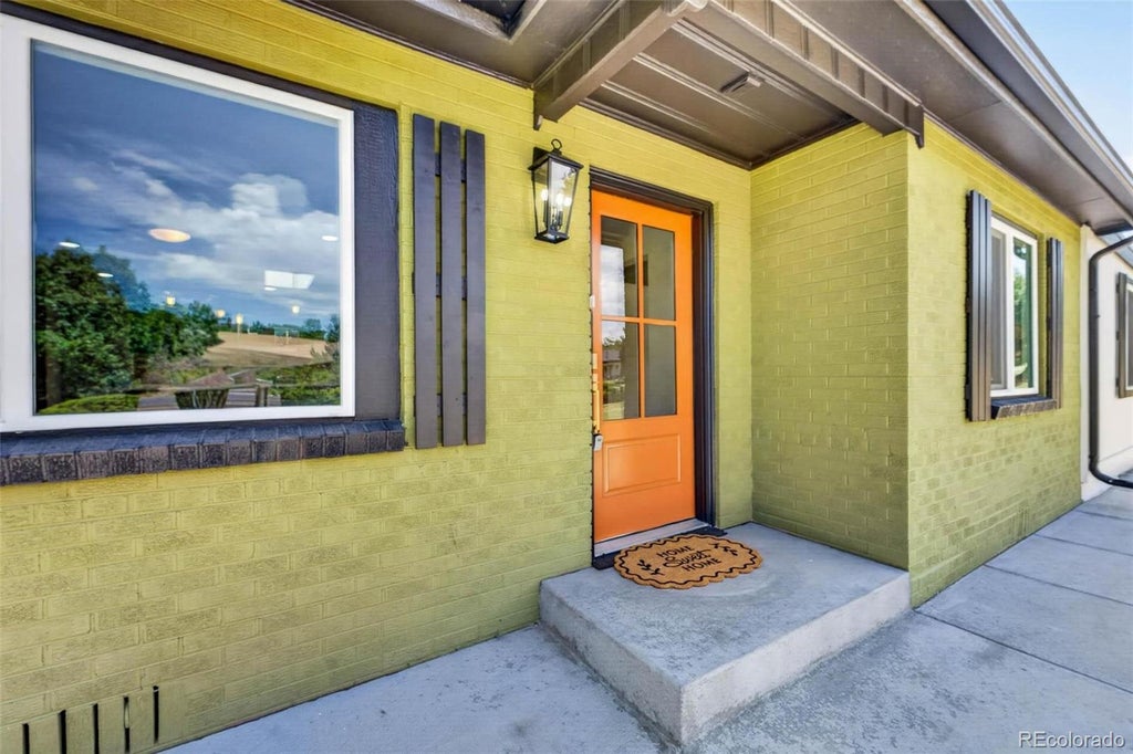 Photo of 50 S Yukon Street, Lakewood, CO 80226 (MLS # 7026836)
