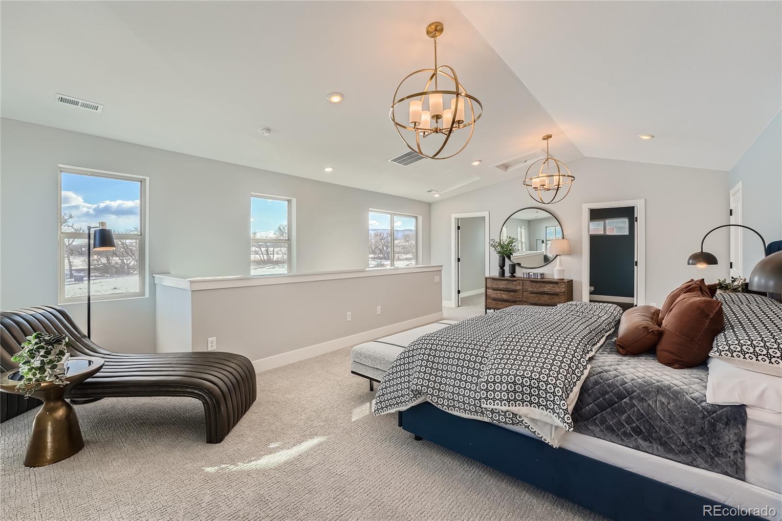 15294 W 68th Place