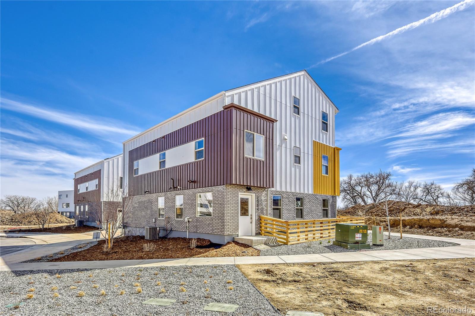 15294 W 68th Place
