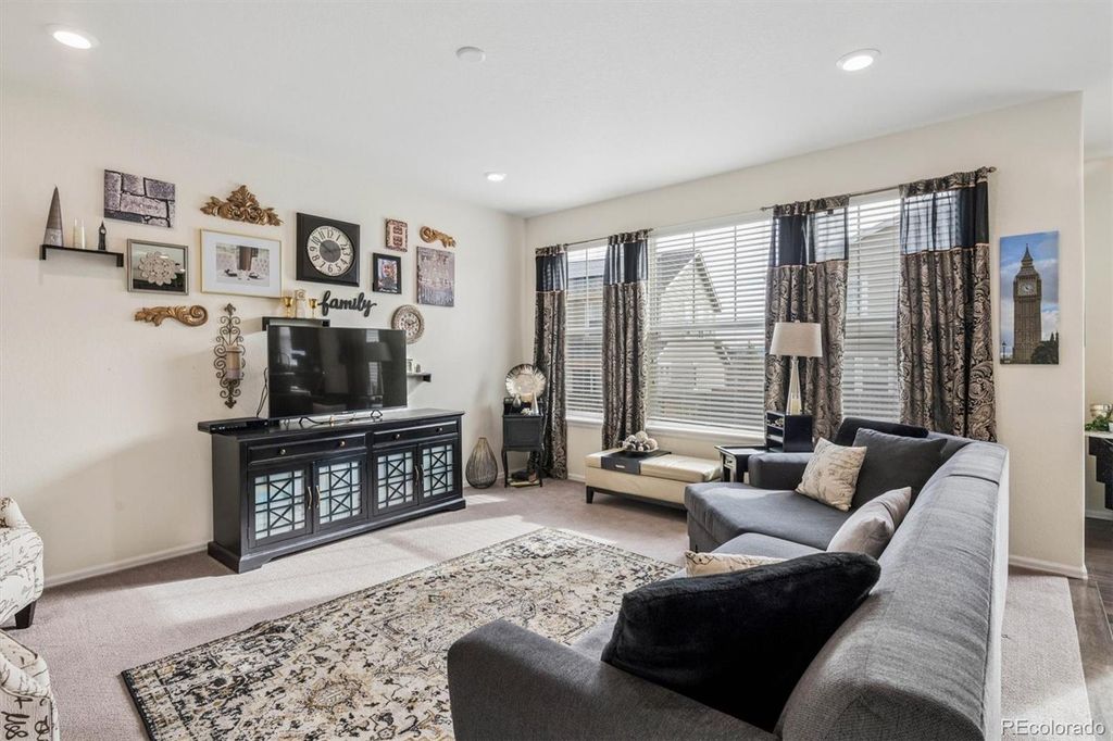 Photo of 10476 Evansville Circle, Parker, CO 80134 (MLS # 4101244)