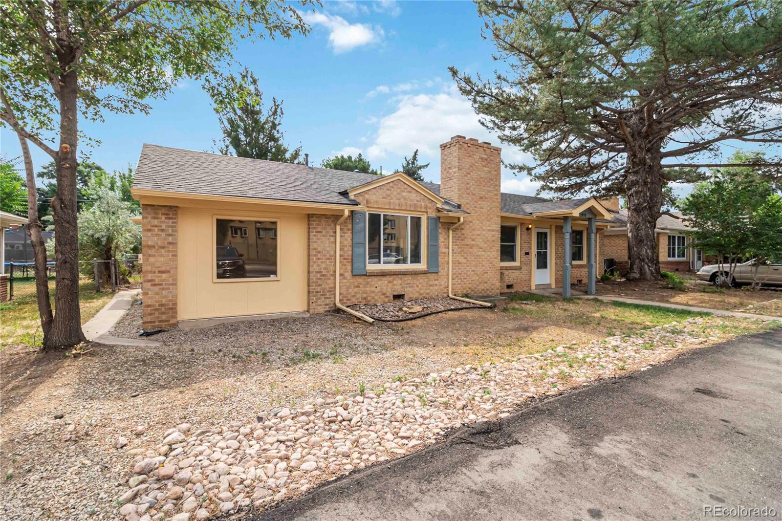 1970 Quebec Street