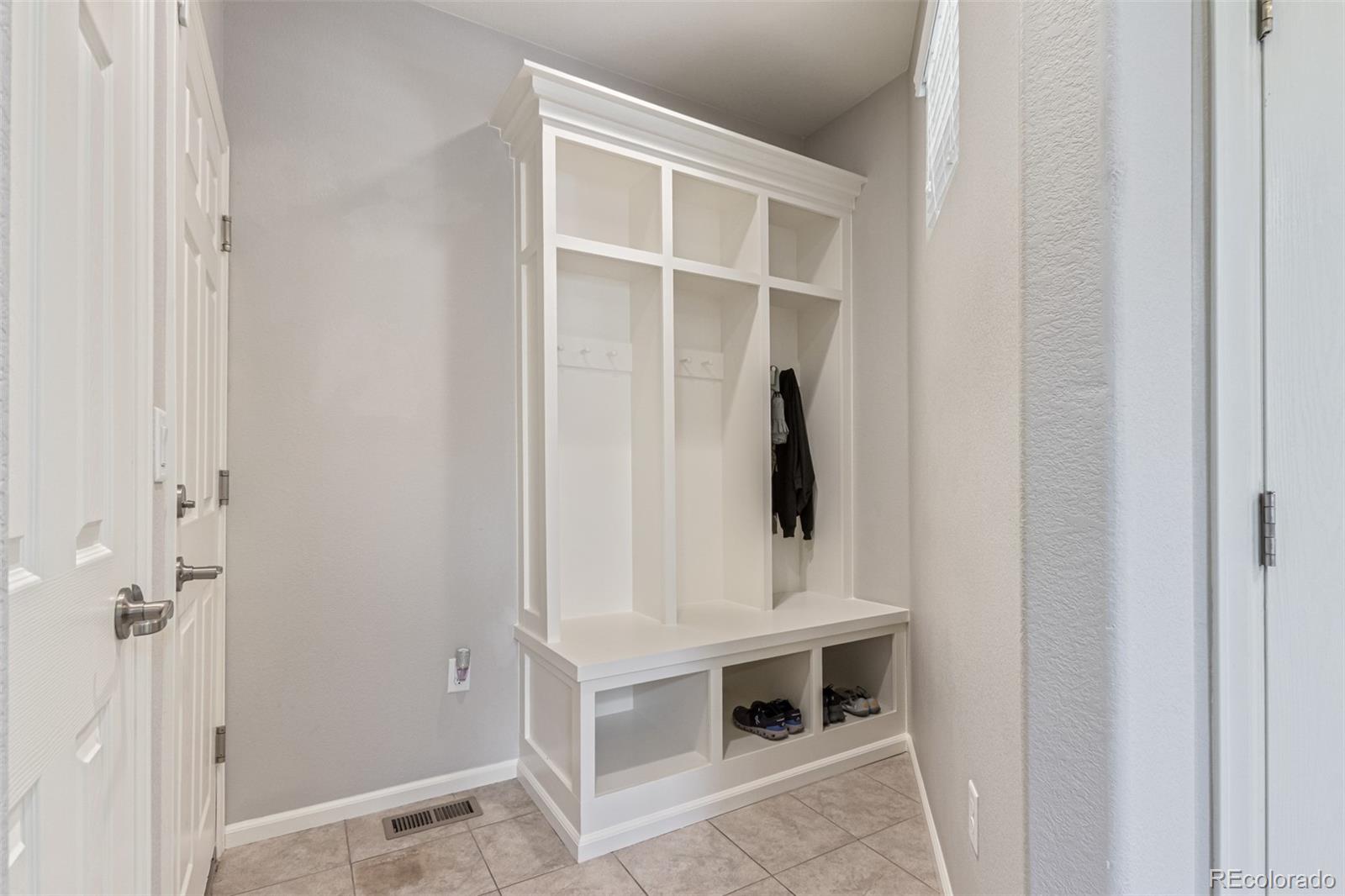 14933 E Crestridge Drive, Centennial, CO, 80015 2 14933 E Crestridge Drive