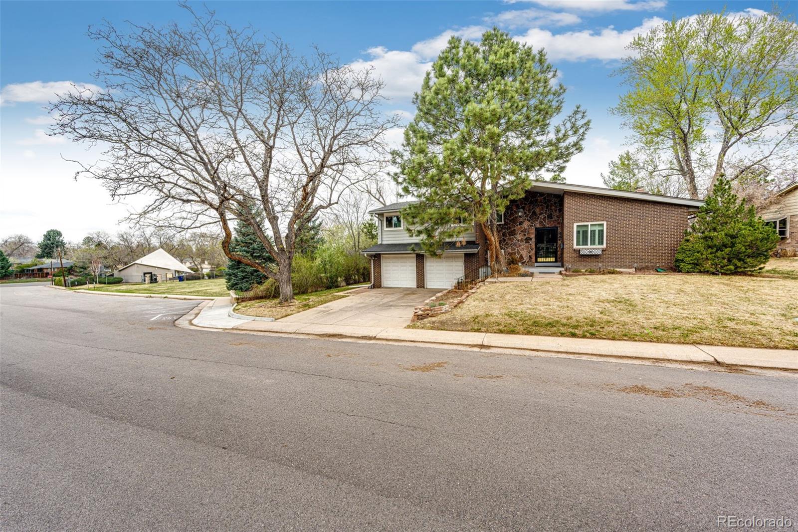 3701 E Costilla Place