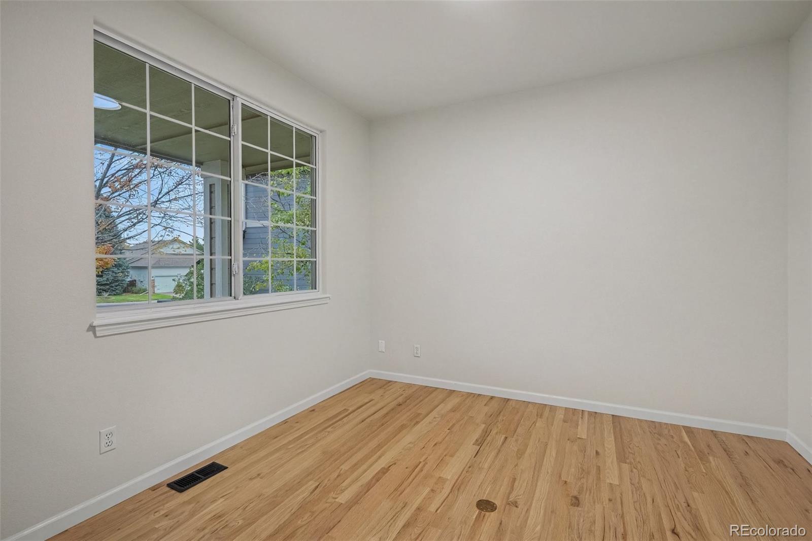 16386 Wagon Court