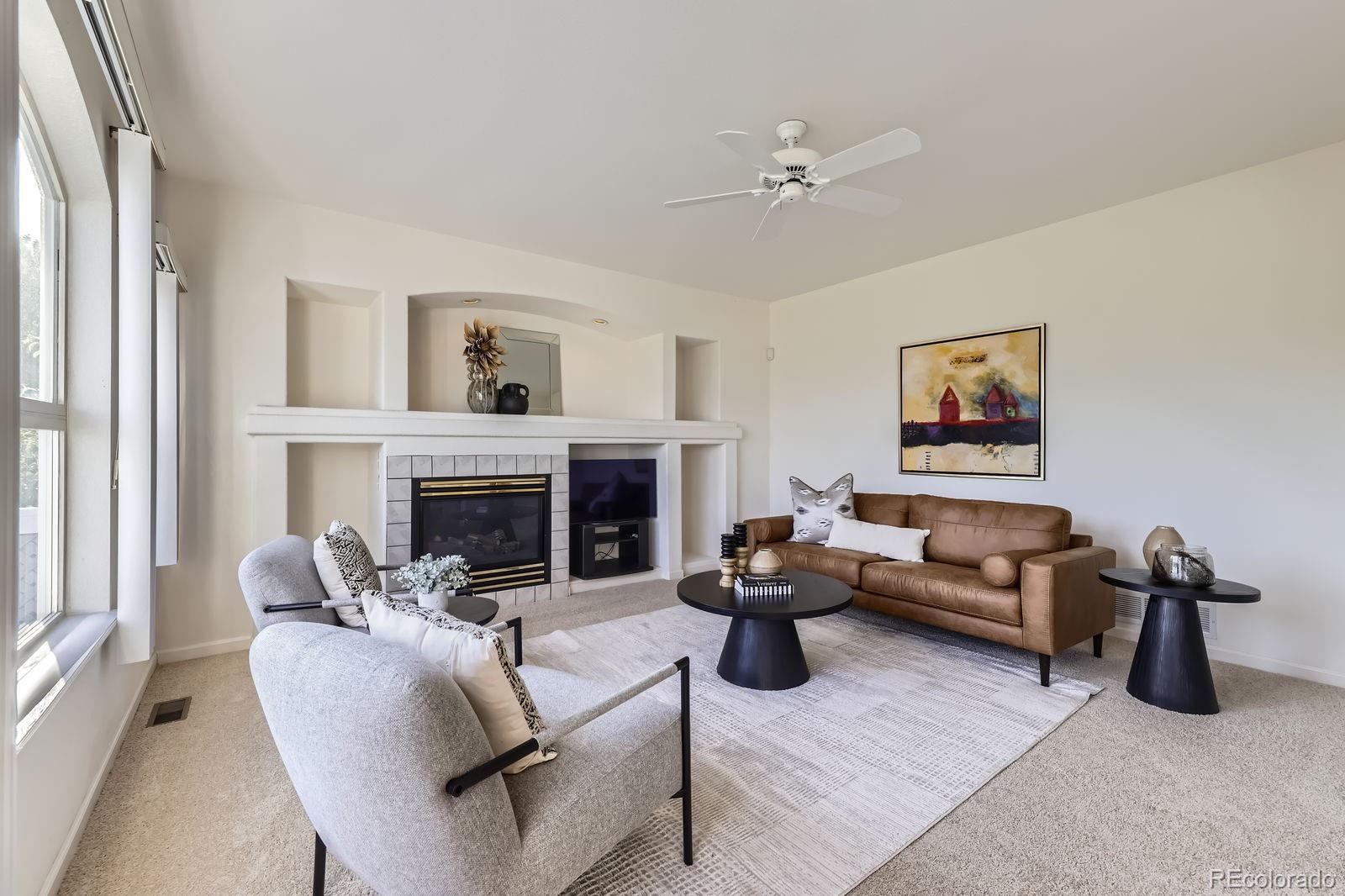 8915 S Field Court