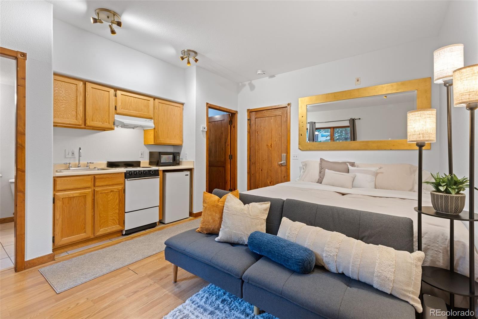43 Snowflake Drive E10