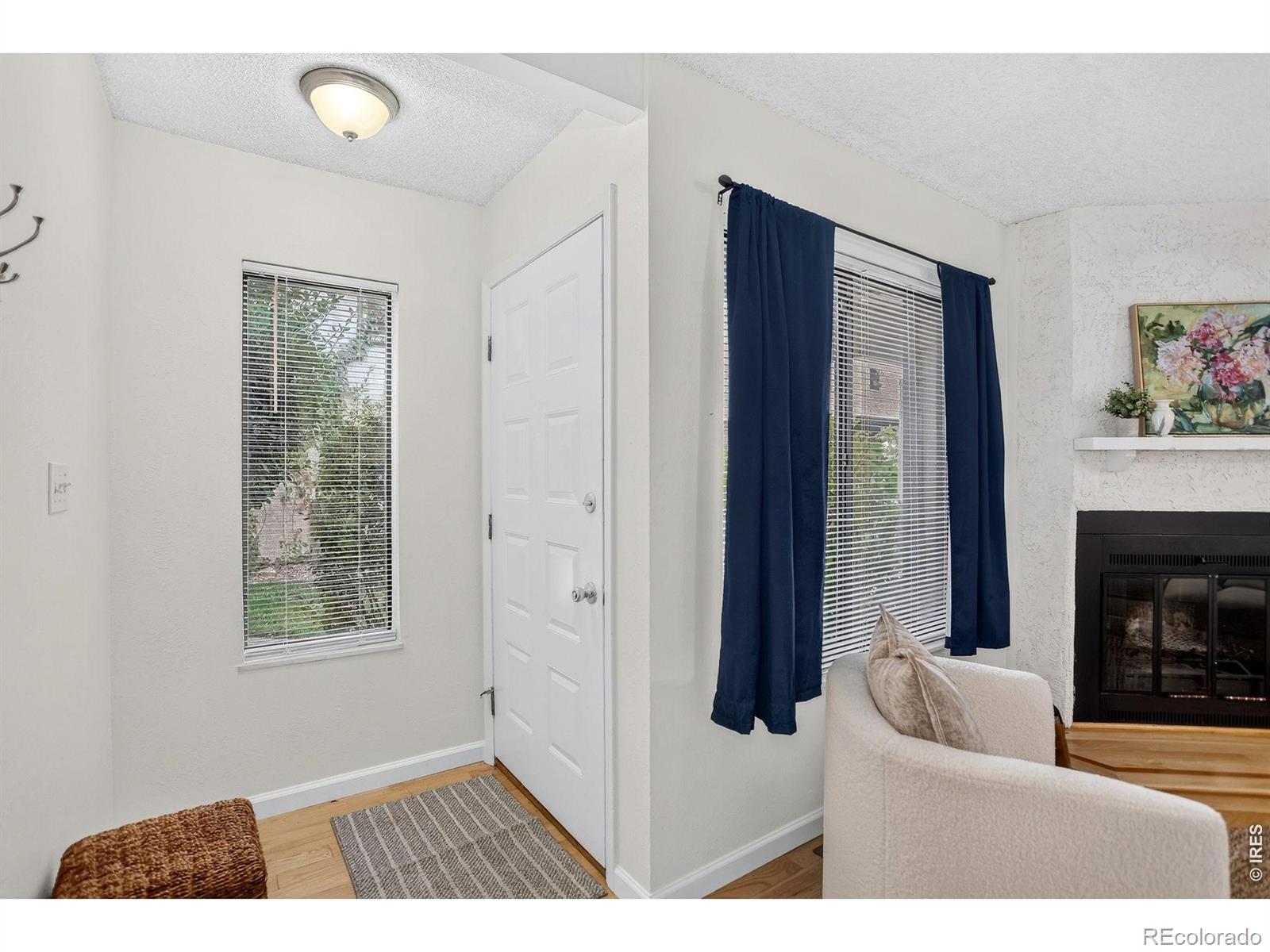 2996 Shady Hollow W
