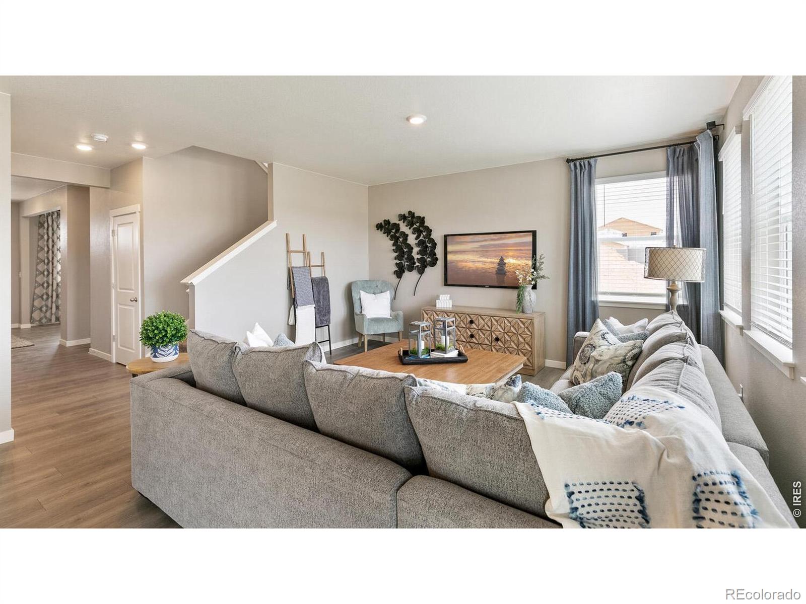 5726 Gelbray Place