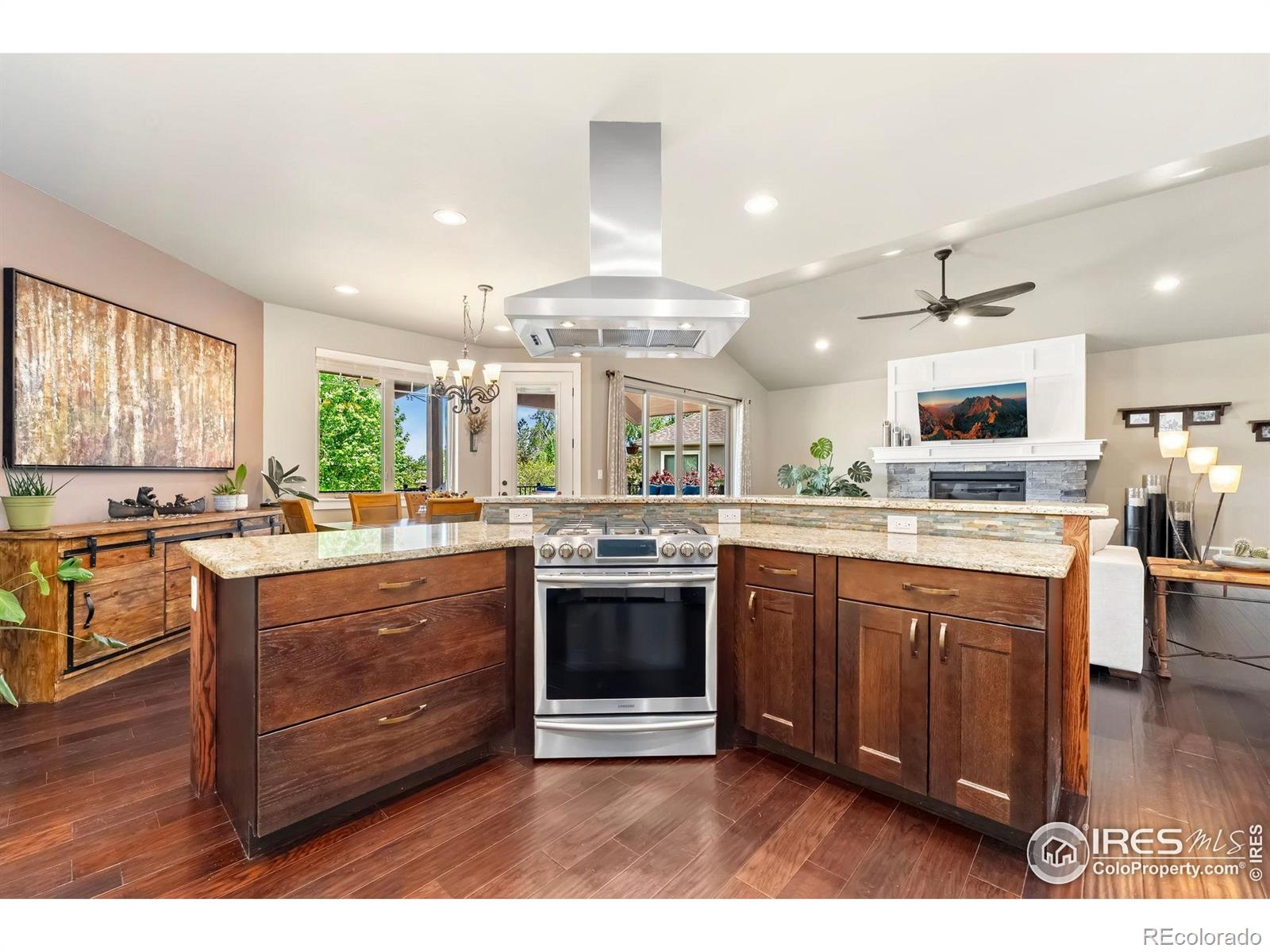 347 Meadowsweet Circle