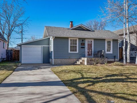 Photo of 2877 S Logan Street, Englewood, CO 80113 (MLS # 5825327)