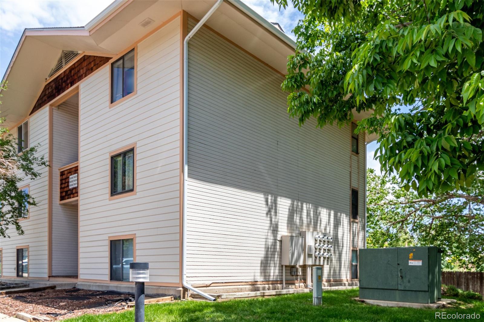 2201 Sable Boulevard 1003