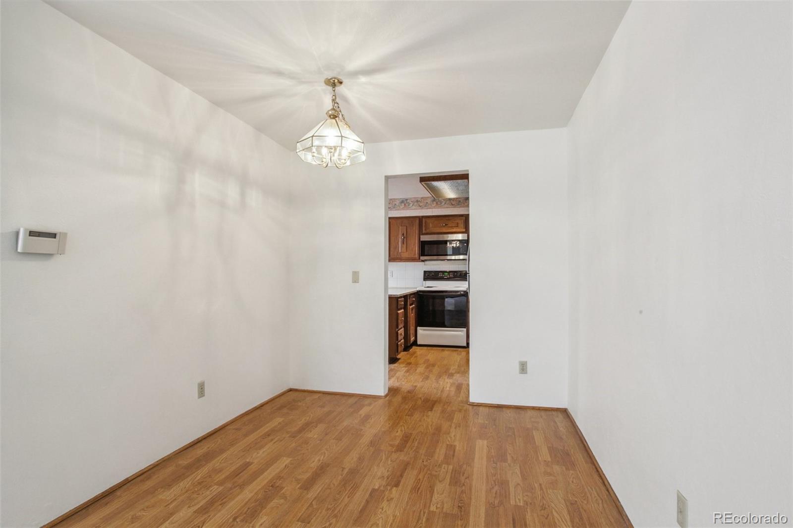 1050 S Monaco Parkway 127