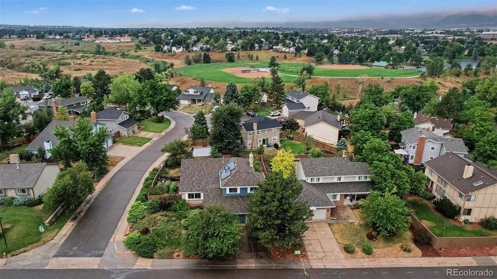 Photo of 454 Old Stone Drive, Littleton, CO 80126 (MLS # 4825441)