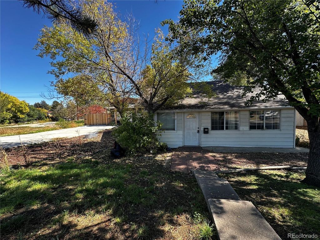 Photo of 212 Knox Court, Denver, CO 80219 (MLS # 3529823)