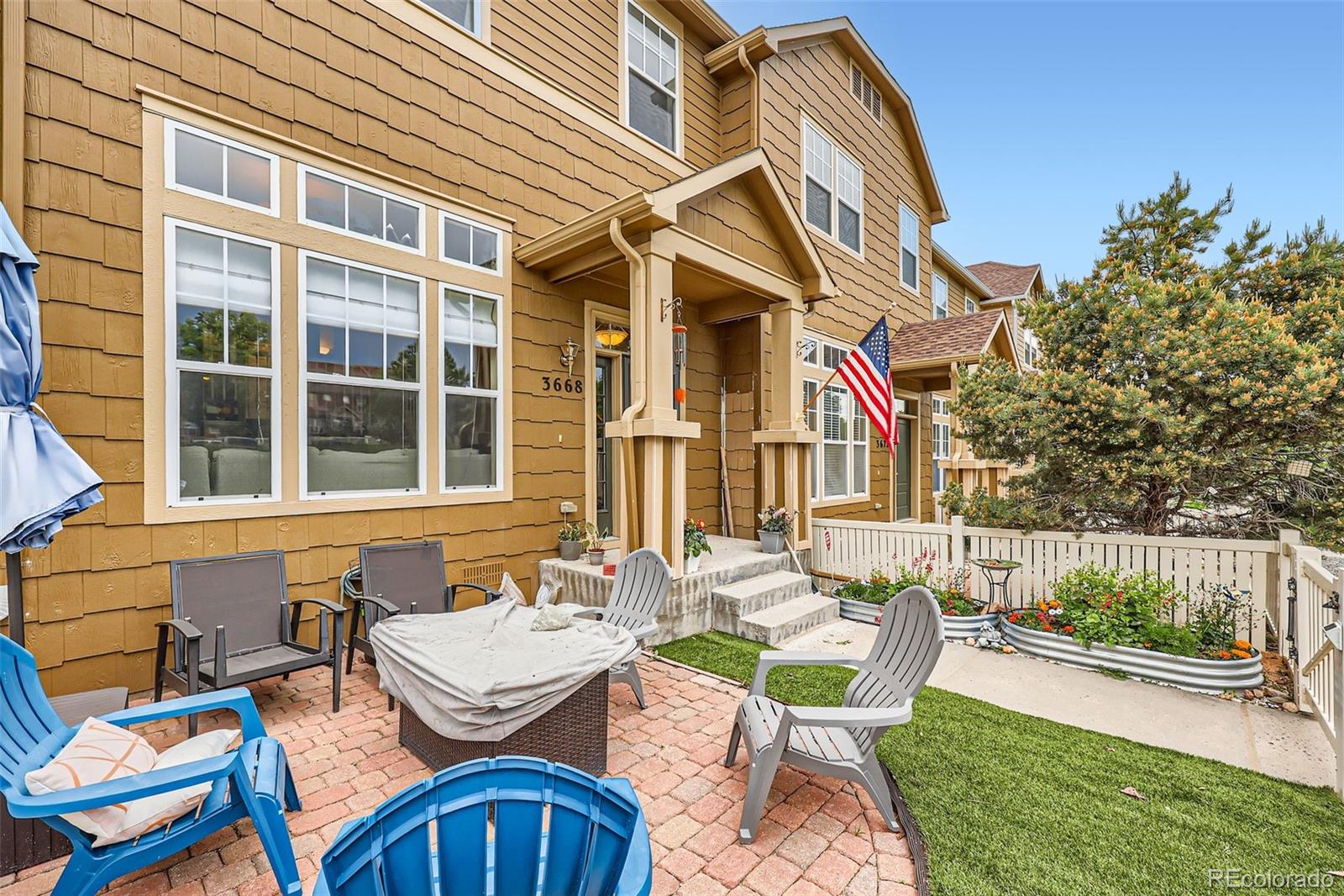 3668 Pecos Trail