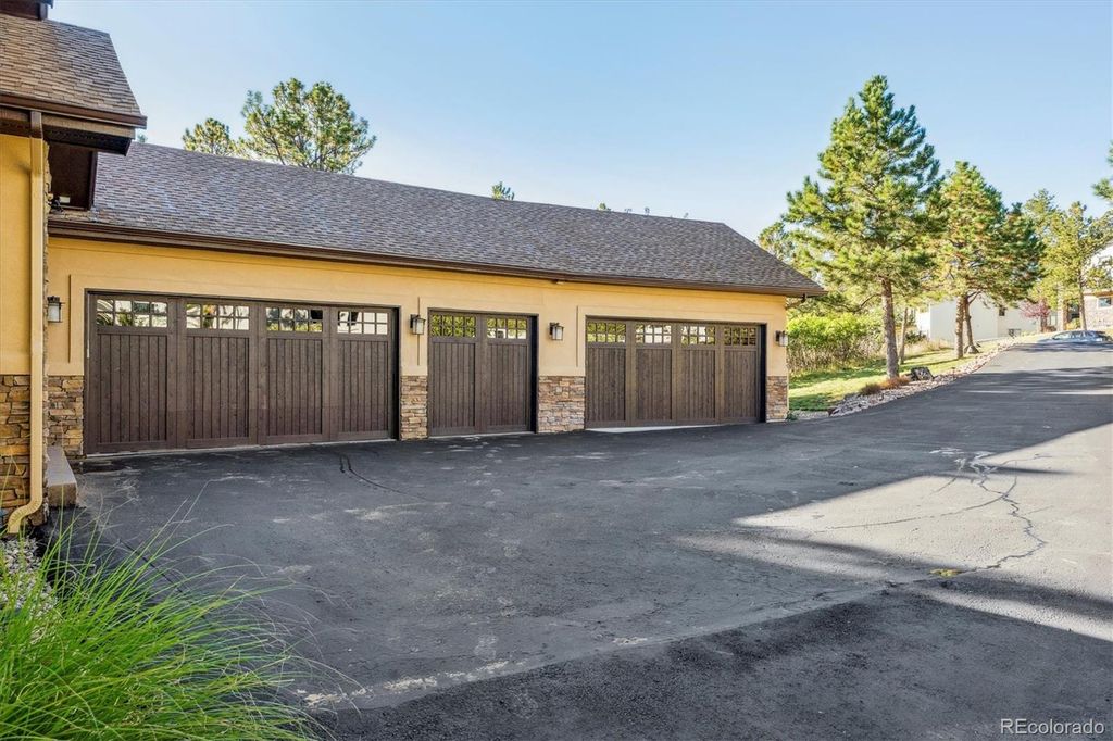 Photo of 7994 Monarch Road, Larkspur, CO 80118 (MLS # 7795232)